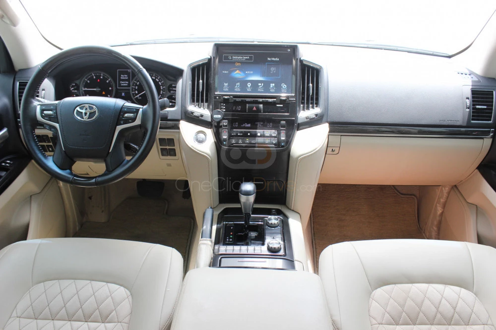White Toyota Land Cruiser GXR V6 2020 for rent in Sharjah 6